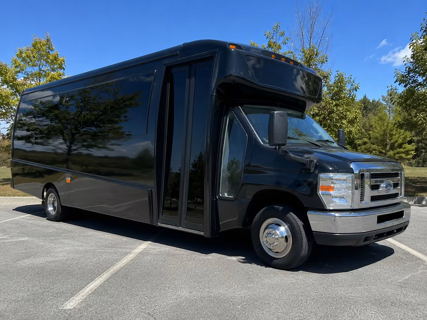 15 passenger minibus