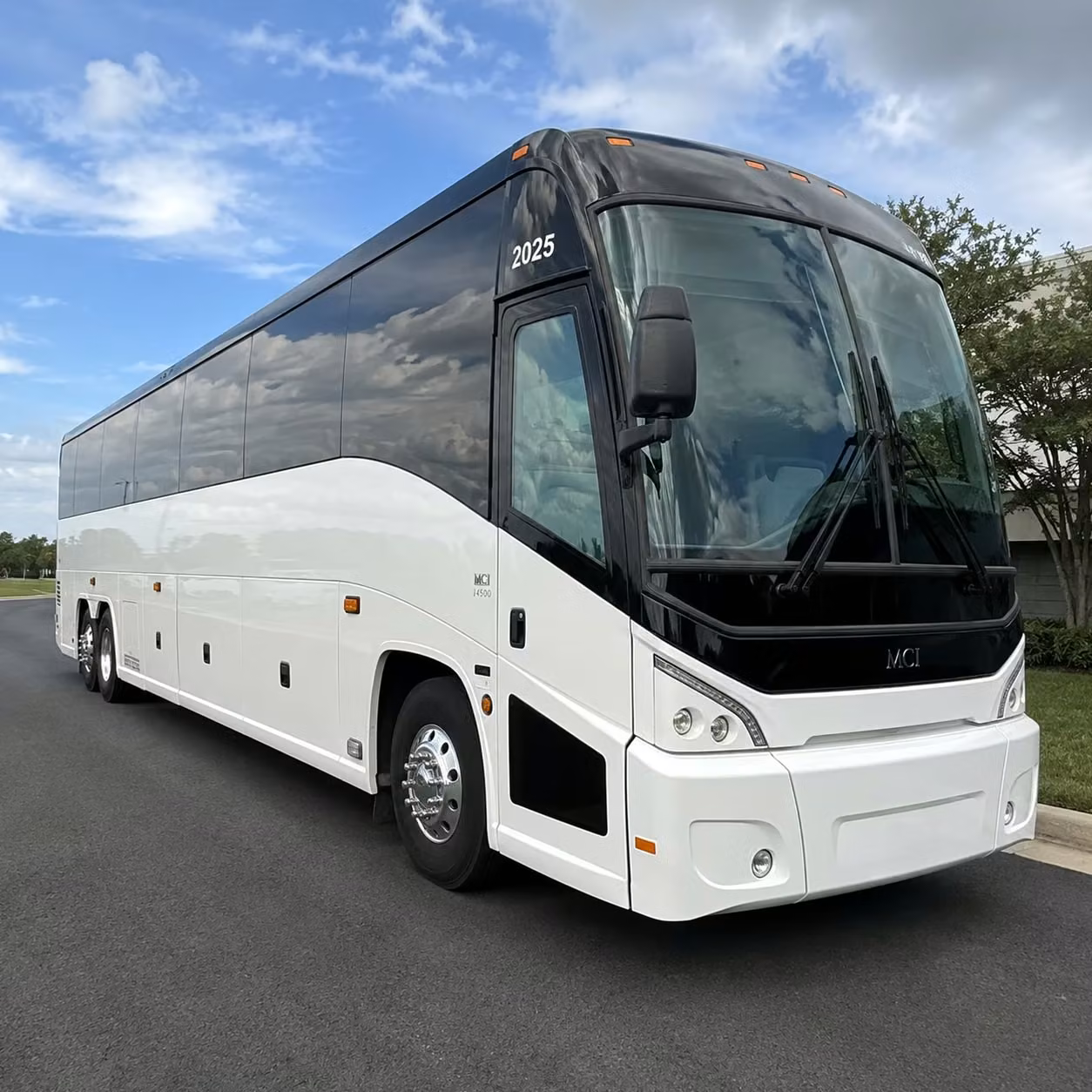charterbusrentaliowacityia com helps you plan iowa city concert transportation for every venue and every group size