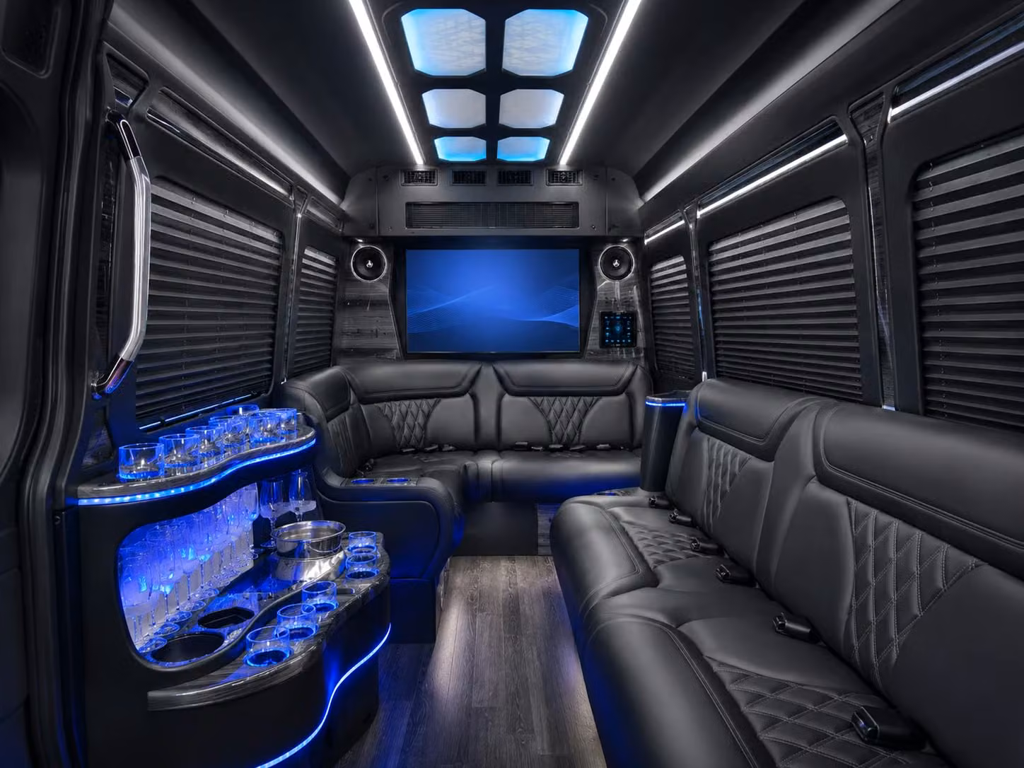 corporate airport transfers to eastern iowa airport and beyond