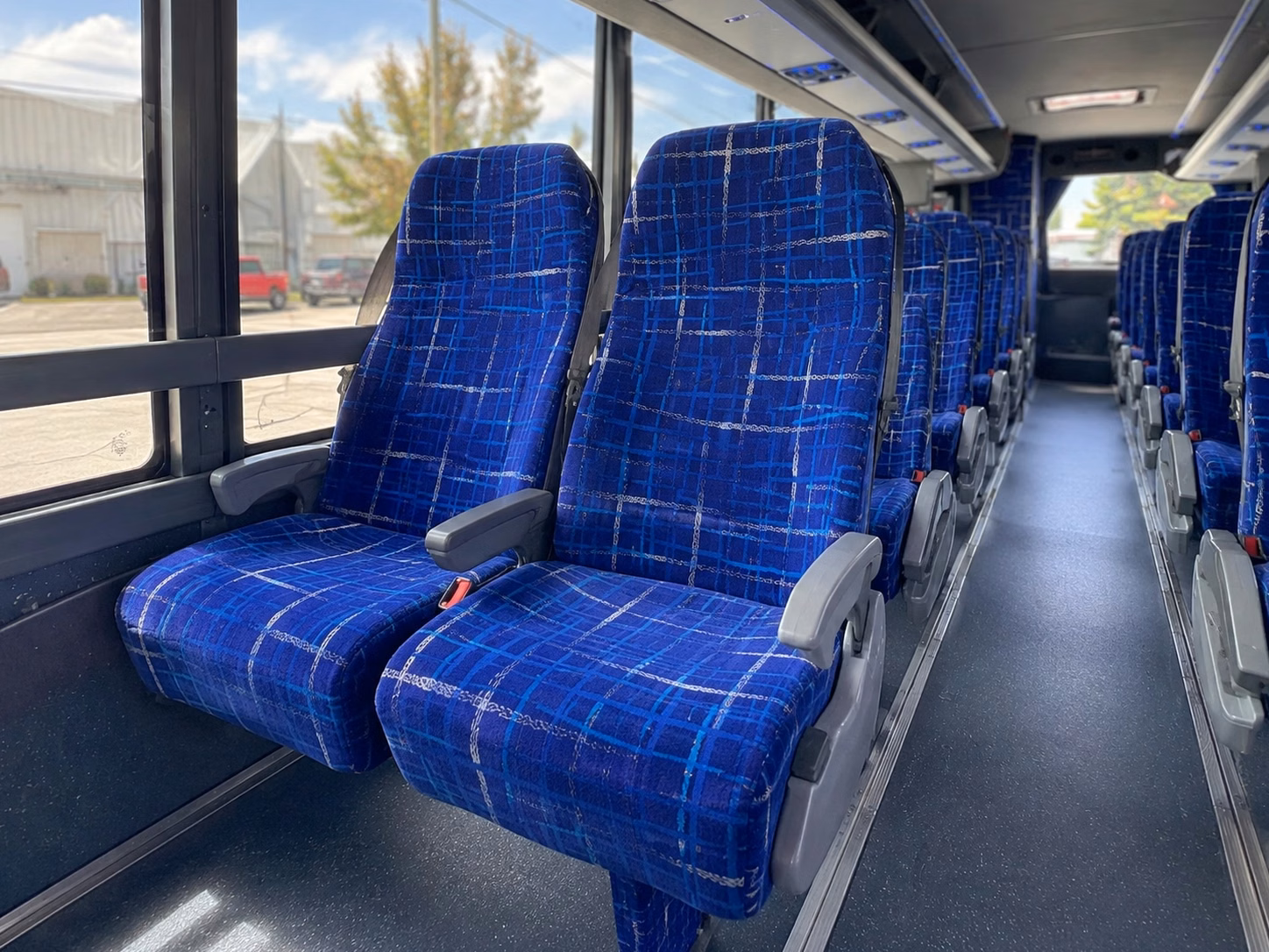 iowa city charter bus rentals for sports teams sporting events