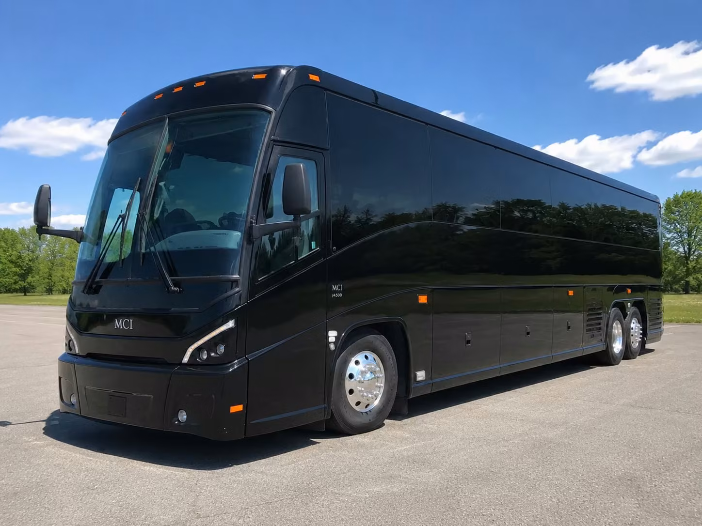 wedding shuttle bus services for iowa city venues